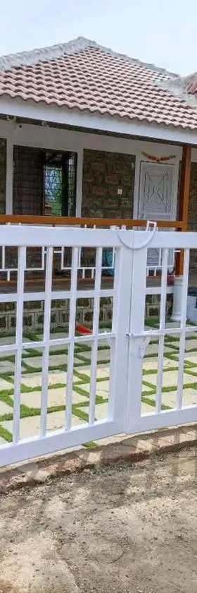 Swaru Luxurious Villa in Tamhini Ghat & Kolad Rafting，位于Nizāmpur的酒店