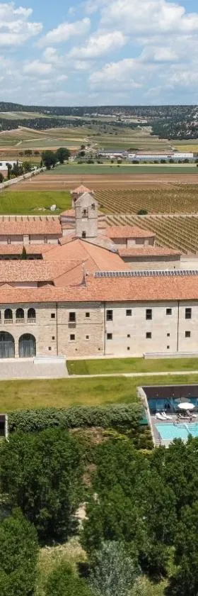 Castilla Termal Monasterio de Valbuena，位于巴尔武埃纳德杜埃罗的酒店