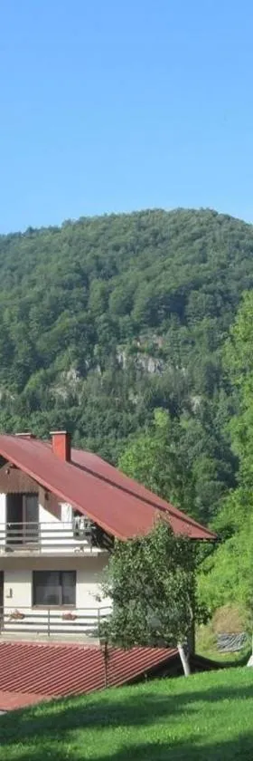 Apartment Kremžar Lokve，位于洛克维的酒店