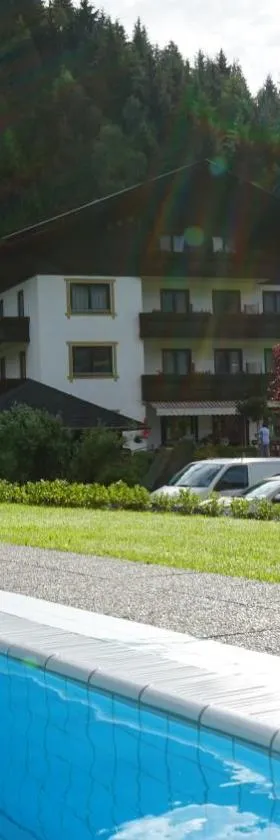 Hotel-Pension Birkenhof，位于克查赫的酒店