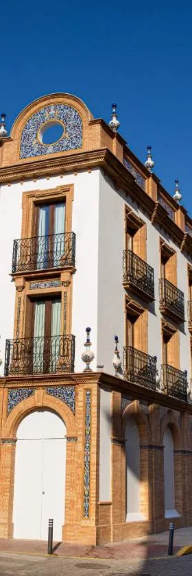 Posada Boutique El Gallo Morón，位于莫龙德拉夫龙特拉的酒店