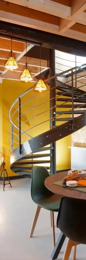 Alex Factory Gites et Chambres d'hôtes Côte d'Opale，位于威仁艾弗伊的酒店
