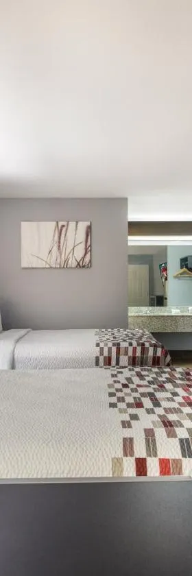 Red Roof Inn & Suites Athens, AL，位于雅典的酒店