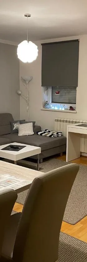 Apartman Luna near Zagreb Airport，位于大戈里察的酒店