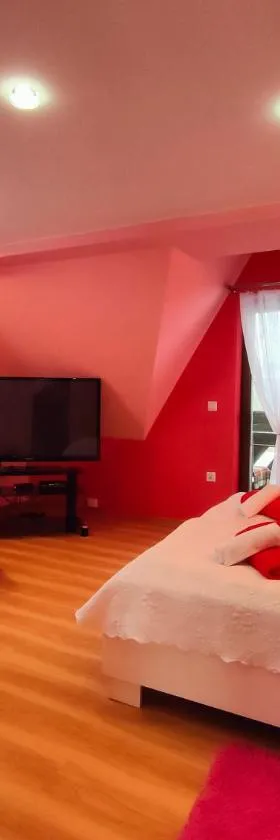 Bajeczny Wypoczynek Apartamenty，位于维托韦的酒店