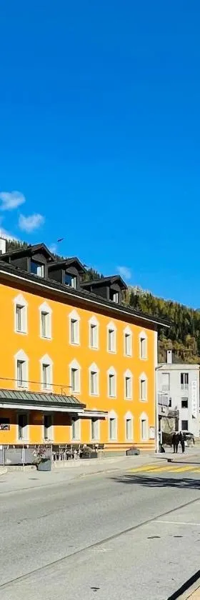 Boutique und Bier Hotel des alpes，位于菲施的酒店