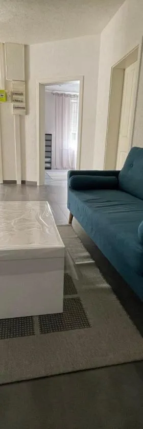 Appartement Bes,, Chaleureux et confortable avec entrée indépendante，位于维特内姆的酒店
