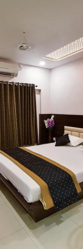 Hotel Shree Annapurana, Kolhapur Panhala Road，位于戈尔哈布尔的酒店