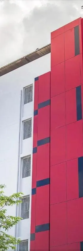 M1 Hotel，位于洛坤府的酒店
