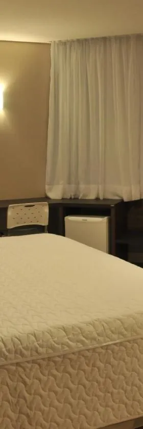彭特酒店，位于São Lourenço do Oeste的酒店