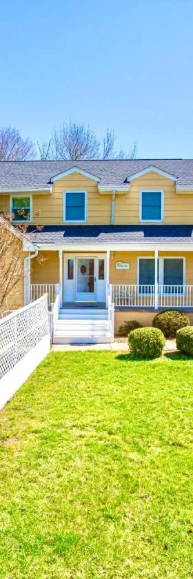 Purcellville Home，位于Purcellville的酒店