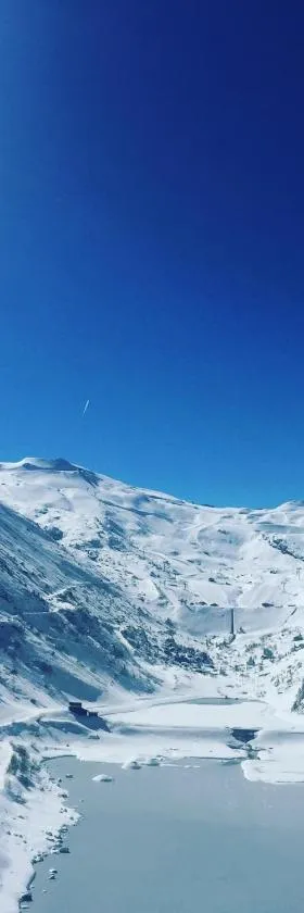 Penthouse Apartment 28m² in Avoriaz right next to 3 ski lifts, lake view，位于阿沃里亚兹的酒店