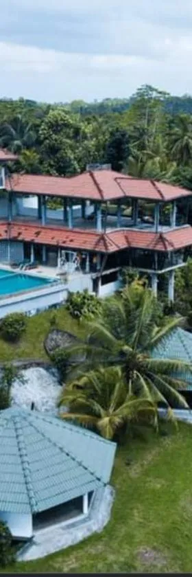 Jungle Heart Cabanas，位于Danwattegoda的酒店