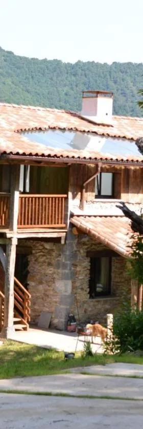 Arantza Apartamentuak，位于Arantza的酒店