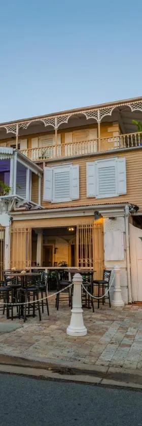 Victoria House，位于Frederiksted的酒店