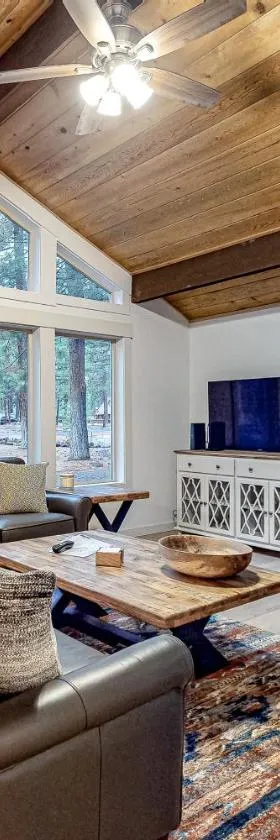 Retreat in the Pines，位于姊妹城的酒店