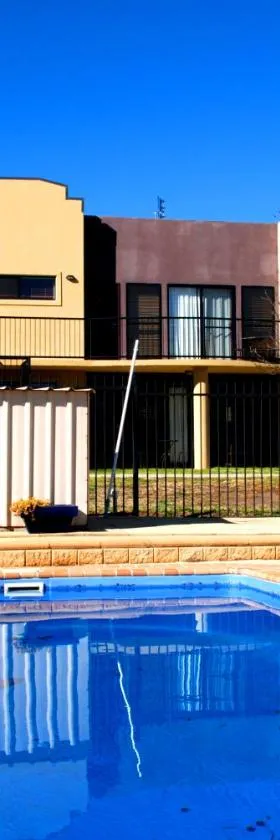 Amberoo Apartments Tamworth，位于塔姆沃思的酒店