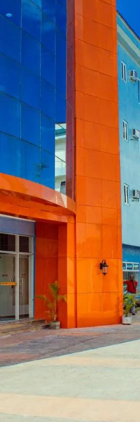 Havilah Towers Hotel Ltd，位于乌约的酒店
