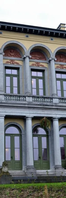 Villa Servais，位于哈勒的酒店