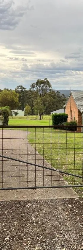Carinya Cottage Hunter Valley - Nature retreat，位于Aberdare的酒店