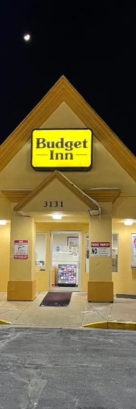特姆普希尔斯经济旅馆，位于坦普希尔斯的酒店