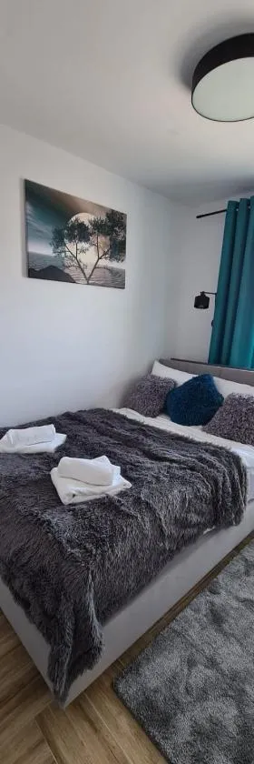 Apartament Lake View z sauną i widokiem na jezioro，位于克鲁斯兹考采的酒店