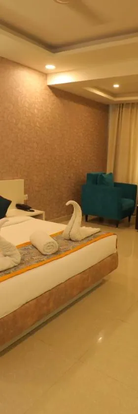 Meera Madhav Resort，位于范兰德凡的酒店