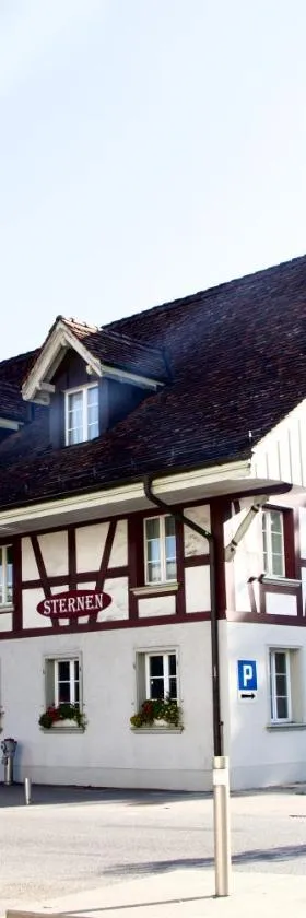 Hotel & Restaurant Sternen Köniz bei Bern，位于伯尔尼的酒店