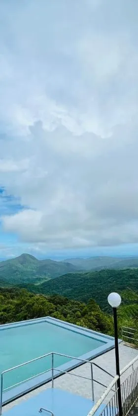 La View Mountain Resort，位于Damasanan的酒店