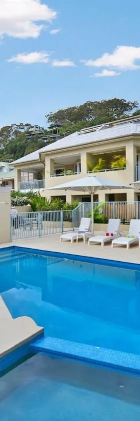 Oceans Eleven at Iluka Resort Apartments，位于棕榈滩的酒店