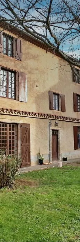 MAISON ALETEIA*** DECOUVERTE ET SERENITE，位于Alet-les-Bains的酒店