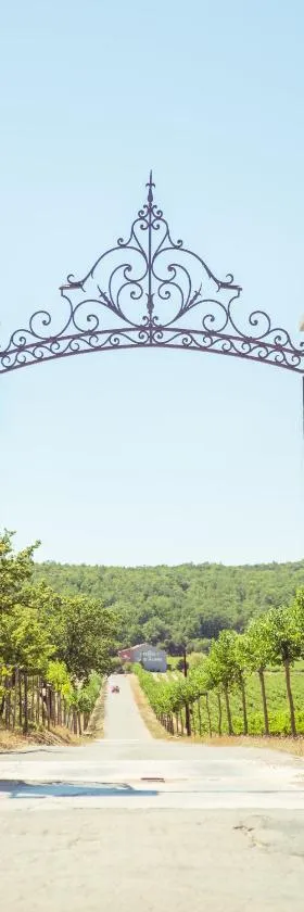 Domaine Les Terres de Saint-Hilaire，位于Ollières的酒店