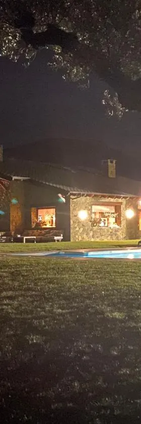 Ca l’Andreu Suites，位于阿拉斯的酒店