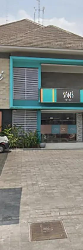 Sans Hotel Absari Yogyakarta，位于Durenan的酒店