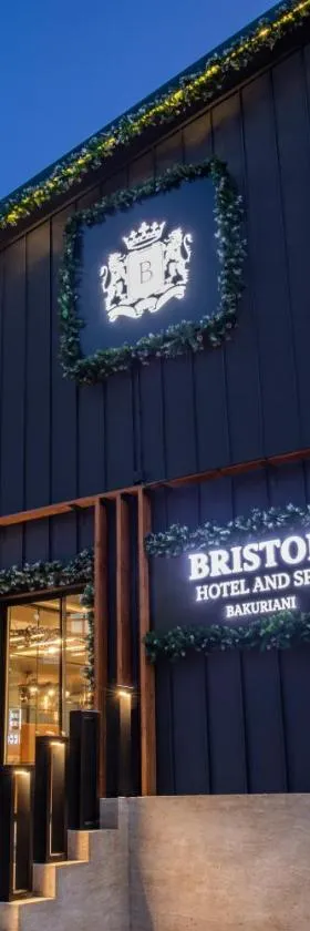 Bristol Hotel and Spa Bakuriani，位于巴库里阿尼的酒店