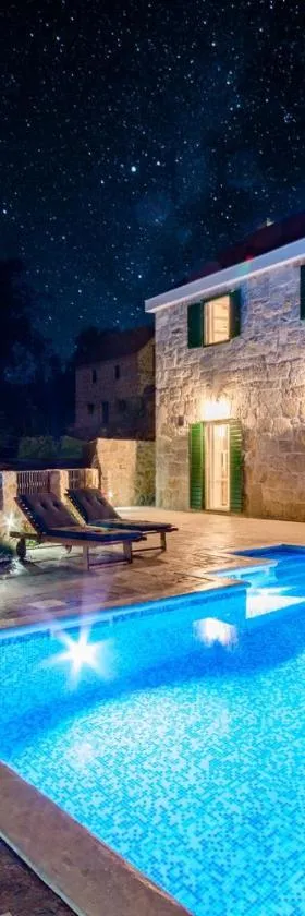 Holiday Home Rustic，位于Kraljići的酒店