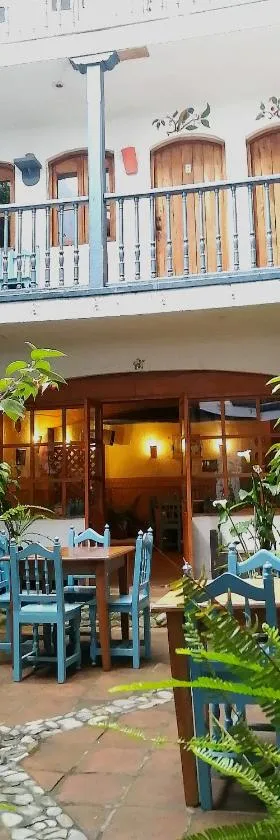 Hotel Doña Esther，位于奥塔瓦洛的酒店