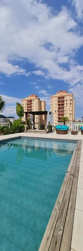 Don Marcos Hotel com Restaurante e Pizzaria，位于瓜鲁雅的酒店
