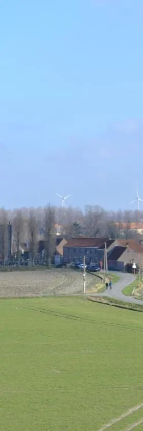 Vakantiehuis De Maretak vlakbij Brugge & de kust，位于Meetkerke的酒店