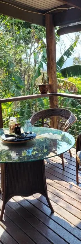 Kookaburra Cottage at Uralba Eco Cottages，位于Upper Horseshoe Creek的酒店