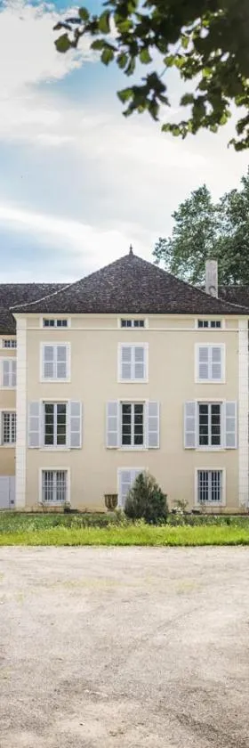 Château Armand Heitz - Domaine Armand Heitz，位于Chaudenay的酒店