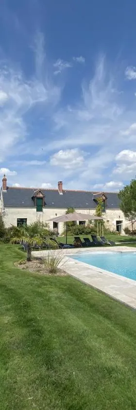 FERME DE L'EREAU，位于Louans的酒店