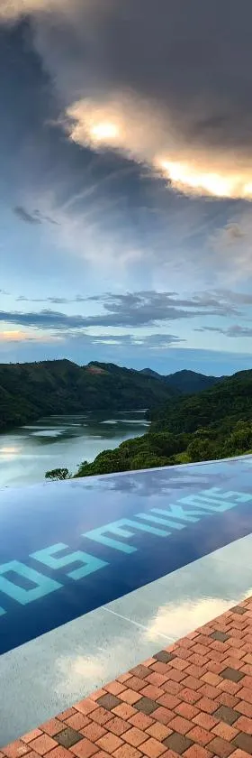 Ecohotel Los Mikos，位于Norcasia的酒店