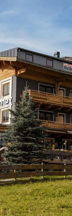 Hotel Restaurant tauernhex，位于皮森多夫的酒店