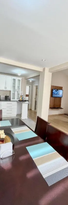 VFC Suites Cuenca - Ecuador，位于昆卡的酒店