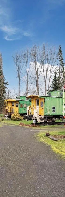 Olympic Railway Inn，位于塞奎姆的酒店