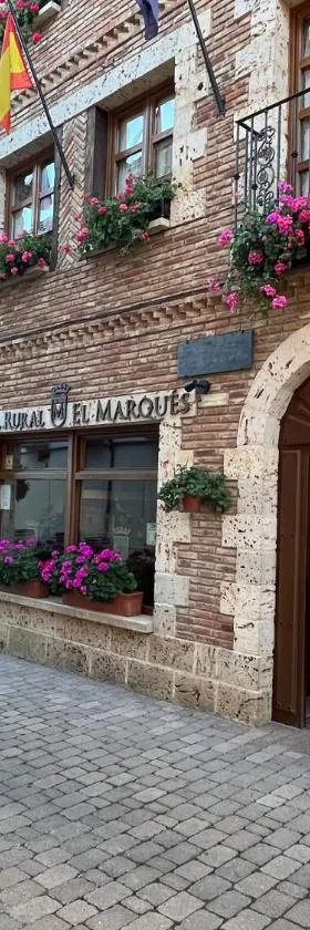 Hotel Rural El Marqués，位于Saldaña的酒店