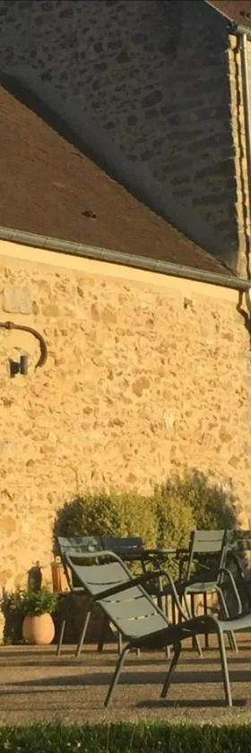 La Grange Saint Martin，位于Fontaine-le-Port的酒店