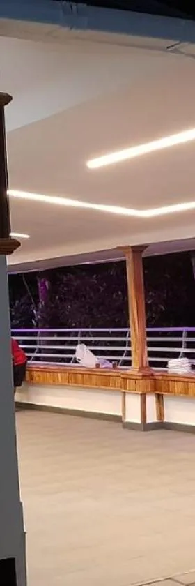 4 Acre Woods Farm Stay，位于蒙纳的酒店