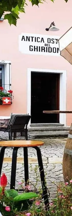 Antica Osteria Ghiridone，位于Palagnedra的酒店